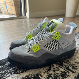 Air Jordan 4 Retro SE 'Neon 95'
